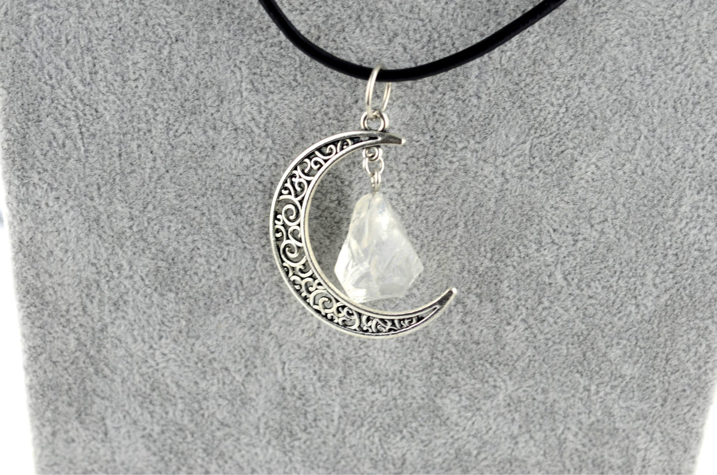 Gothic Rough Crystal Antique Moon Pendants for Necklace